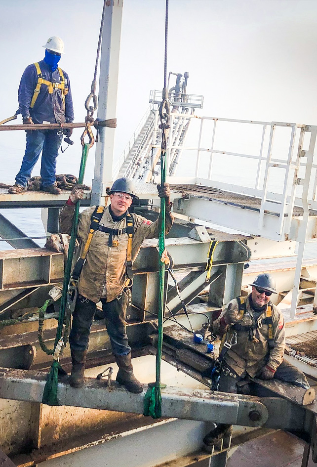 CW Industries field team offshore structural steel installation